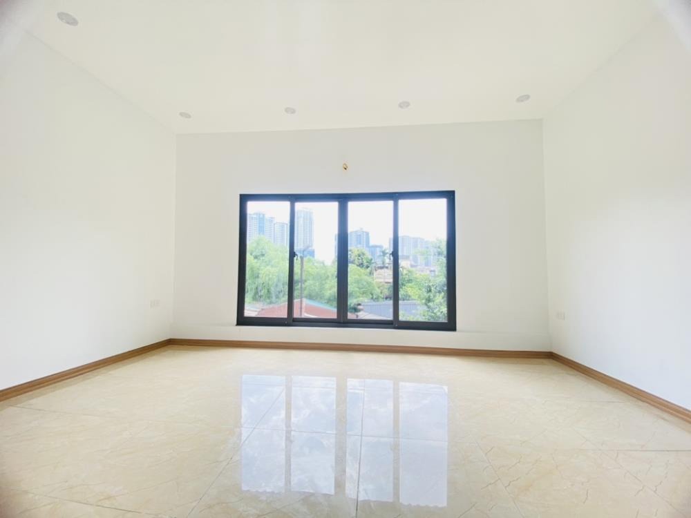 Nhà Khương Đình - Mới Xây, Lô Góc 2 Thoáng, 5 Phòng - Cho Thuê/Ở - Giá Tốt