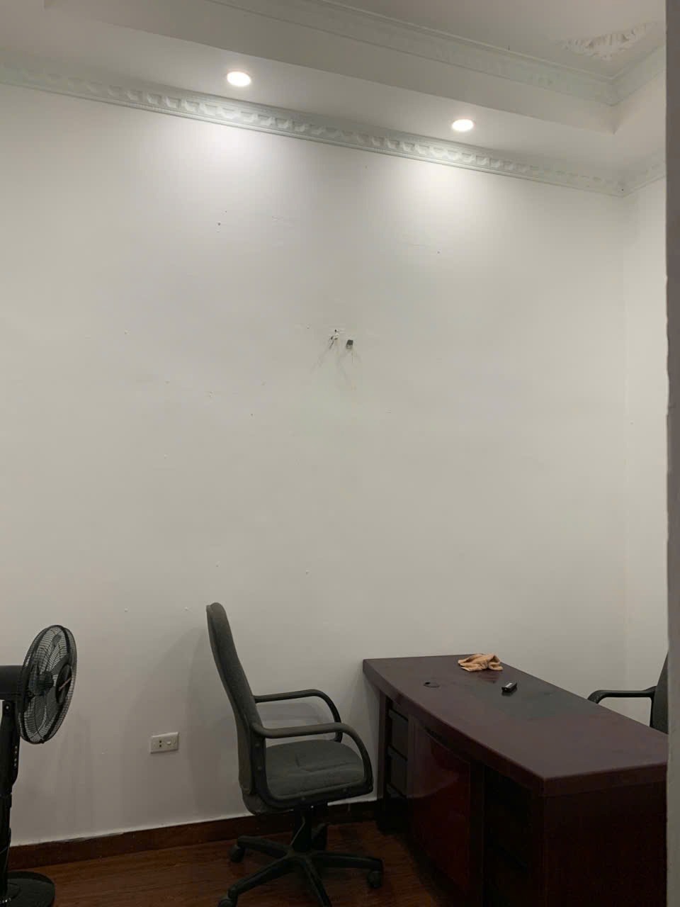 Cho Thuê Mặt Bằng Kinh Doanh, Văn Phòng Đắc Địa - Giá Tốt