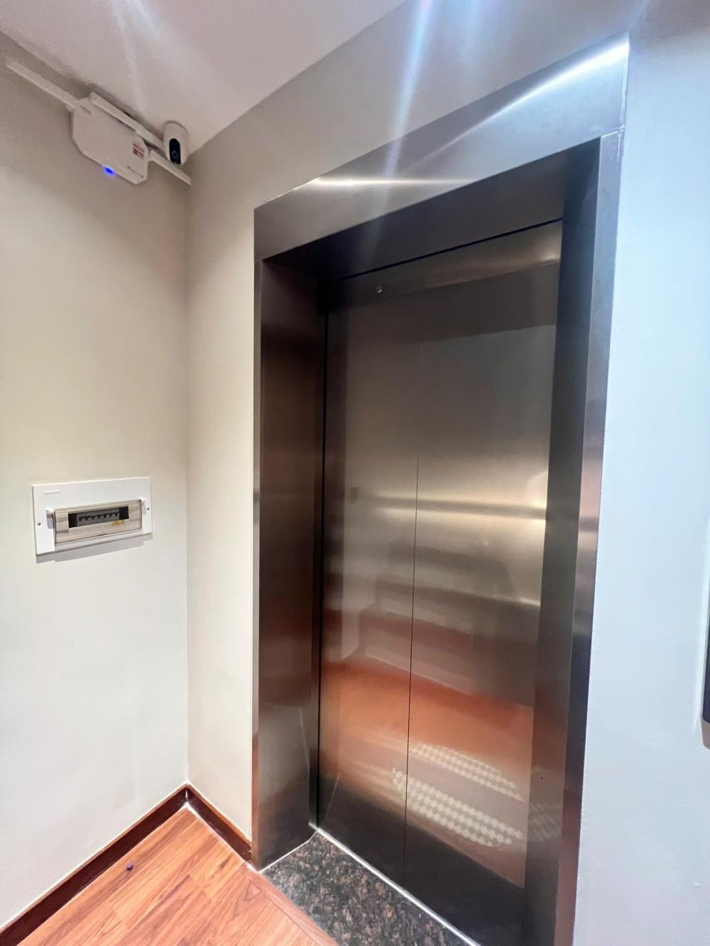 Cho Thuê Tầng 1, 2 - 50m2/sàn - Phạm Ngũ Lão, Hoàn Kiếm - Vị Trí Đắc Địa
