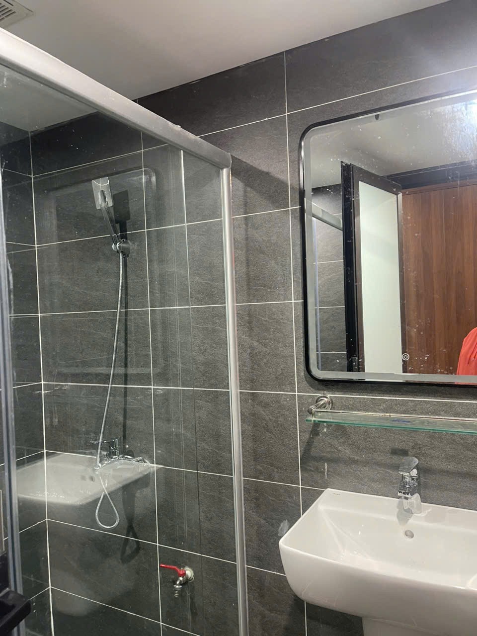 Cho Thuê Nhà 3 Tầng, 3 Mặt Thoáng, Mặt Phố Nam Từ Liêm - Giá Tốt Nhất