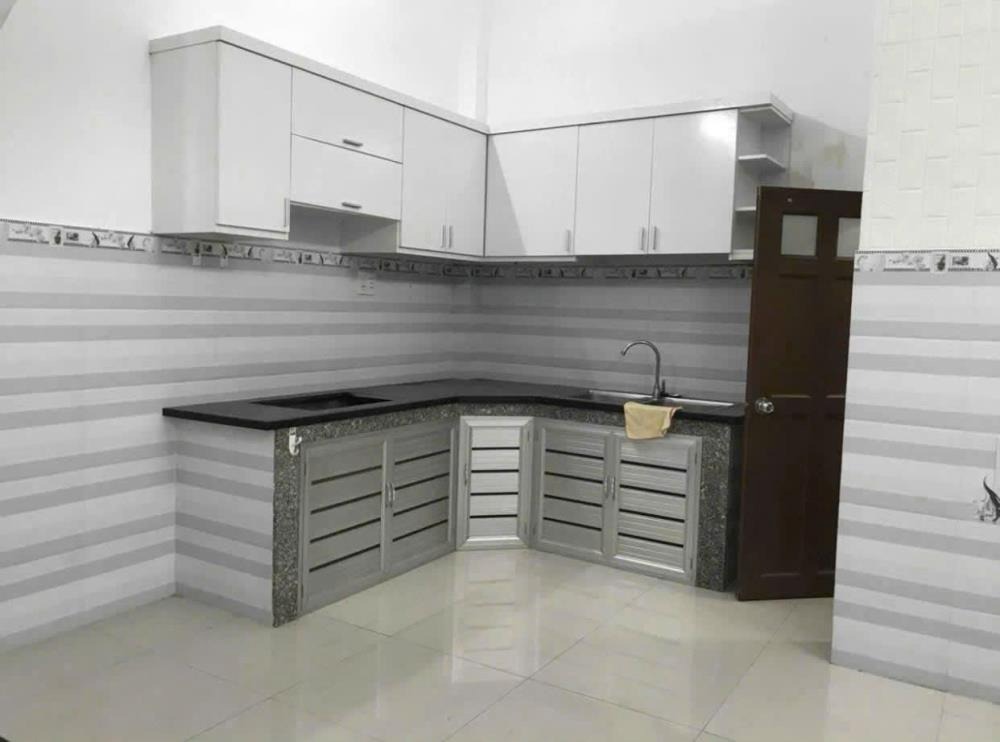 Bán Nhà 2 Tầng Phú Nhuận - 41m2, 5.8 tỷ - Vị Trí Đắc Địa