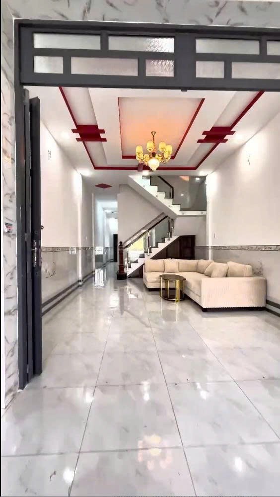 Nhà Phố Trệt Lầu Bình Chánh: 1.3 Tỷ Dọn Vào Ở Ngay - Vị Trí Đắc Địa