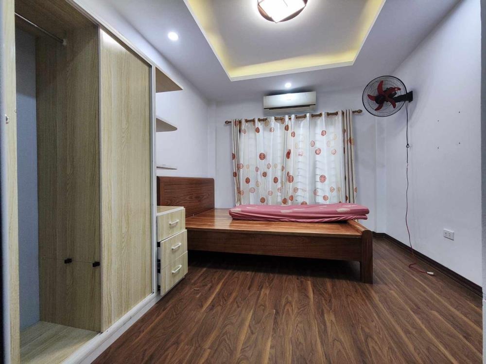 Cho Thuê Nhà Nguyên Căn Phố Ngọc Hà, Ba Đình - Full Đồ, Giá Tốt