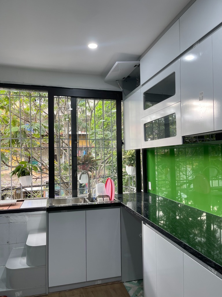 Bán Căn Hộ Tập Thể 8/3 Hai Bà Trưng: 2PN, 60m², Giá 2.86 Tỷ