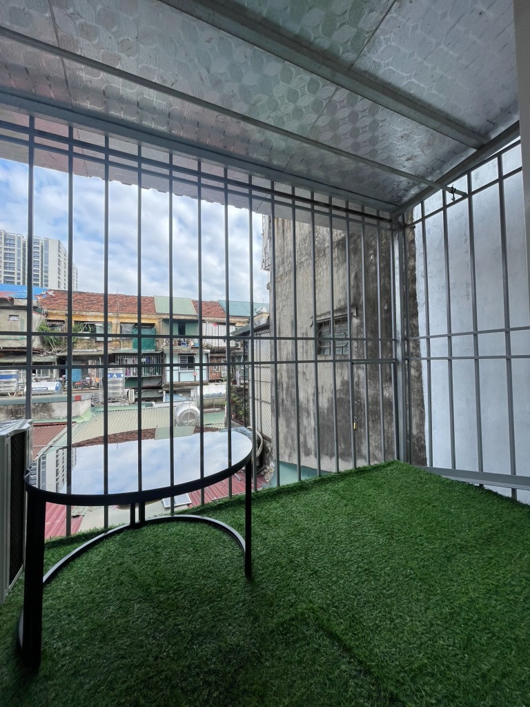 Bán Căn Hộ Tập Thể 8/3 Hai Bà Trưng: 2PN, 60m², Giá 2.86 Tỷ