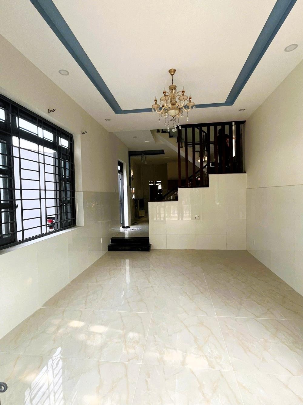 Cho Thuê Nhà Thủ Đức 1 Trệt 1 Lầu, 4 Phòng Ngủ - Giá 18 Triệu/Tháng
