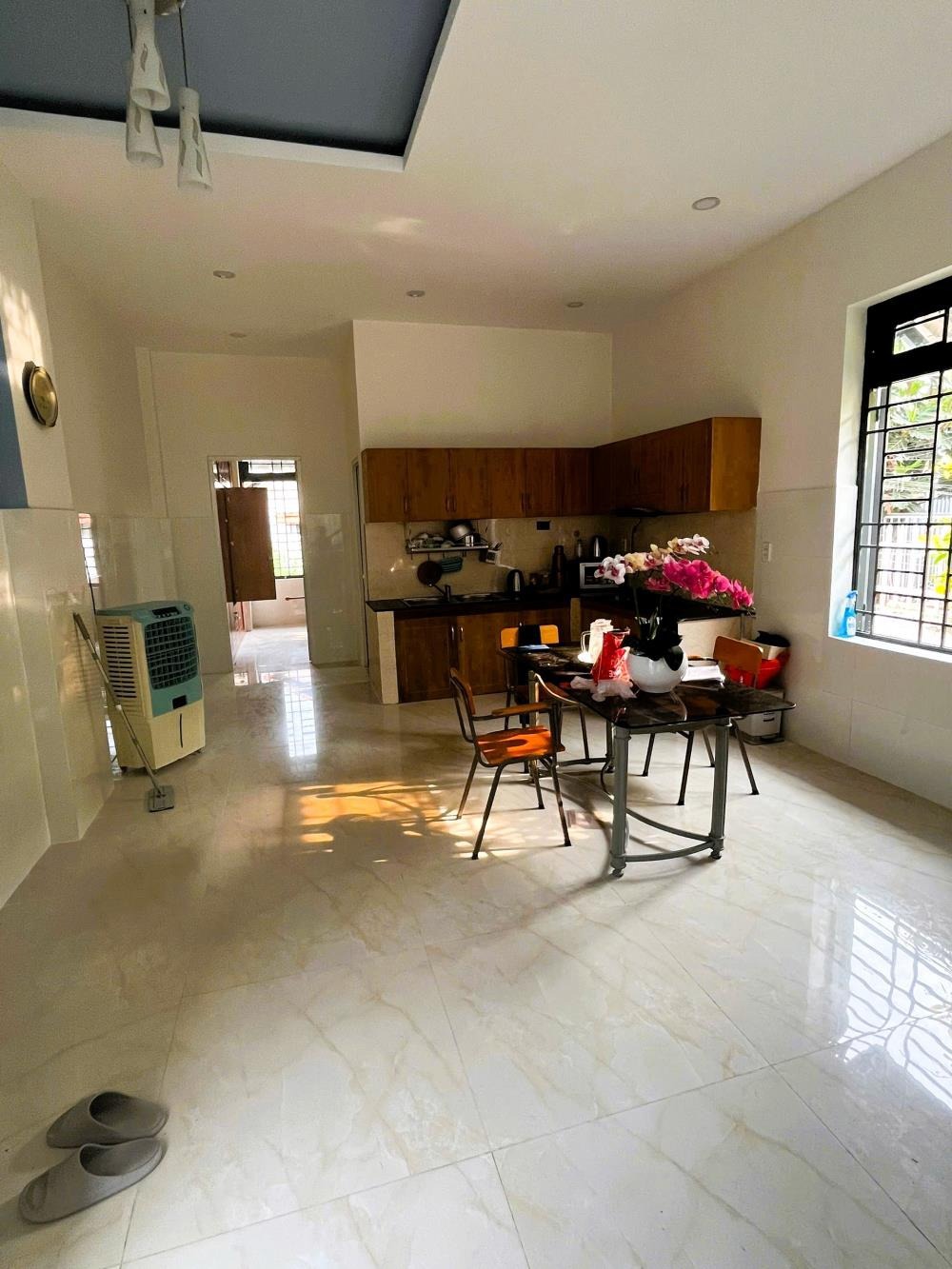 Cho Thuê Nhà Thủ Đức 1 Trệt 1 Lầu, 4 Phòng Ngủ - Giá 18 Triệu/Tháng