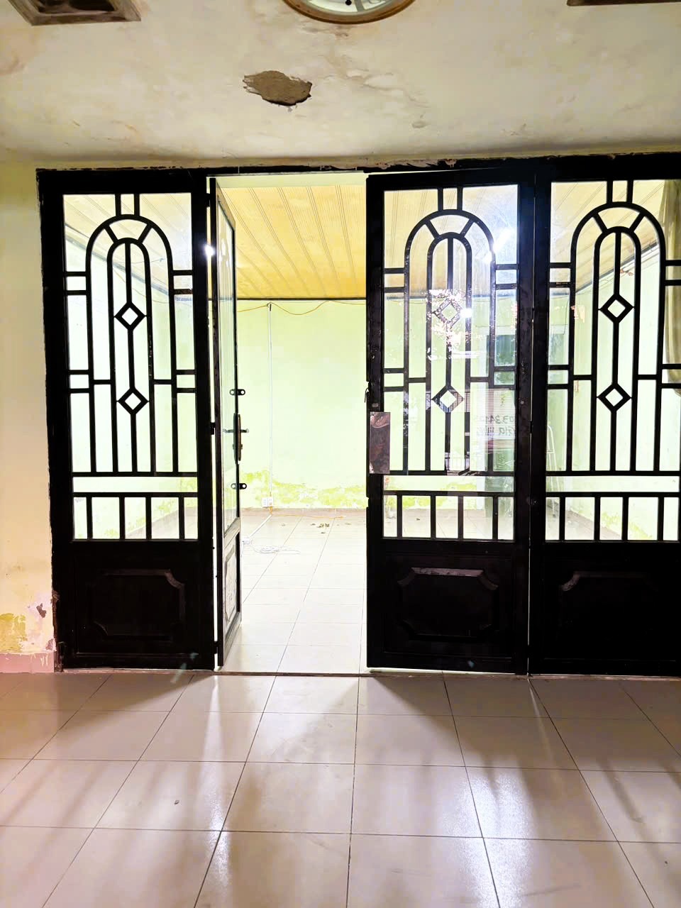Cho Thuê Nhà Nguyên Căn 350m2, 3 Phòng Ngủ, Hẻm Xe Tải, Thủ Đức