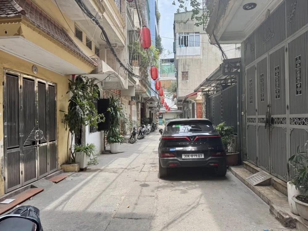Bán nhà ngõ Hòa Bình, Minh Khai: Dân xây, Full Nội Thất, 10m Ô Tô