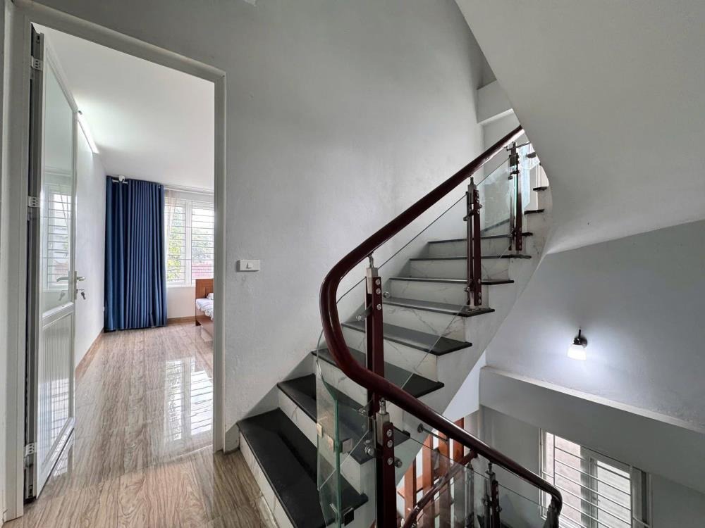 Trứng Vàng Đầu Tư Tây Mỗ: Nhà 80m2, 4 Tầng, Mặt Tiền 7m, Ô Tô Đỗ Cửa - Giá Tốt