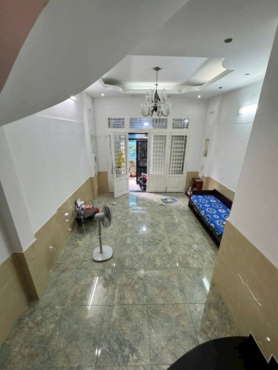 Bán nhà mặt tiền đường Nguyễn Thị Sóc, Hóc Môn - 108m2, SHR - Giá Tốt