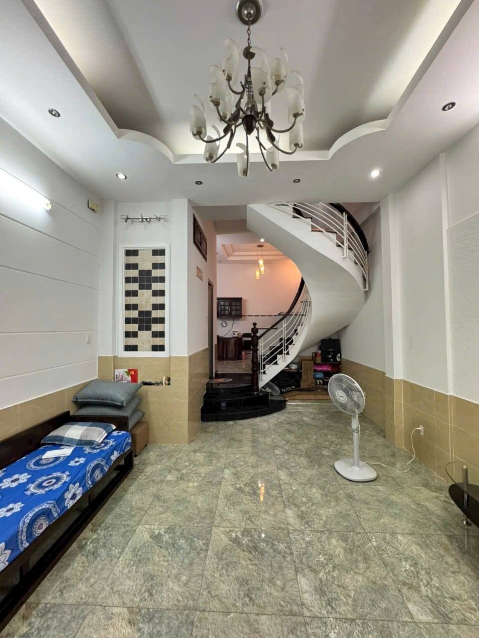 Bán nhà mặt tiền đường Nguyễn Thị Sóc, Hóc Môn - 108m2, SHR - Giá Tốt
