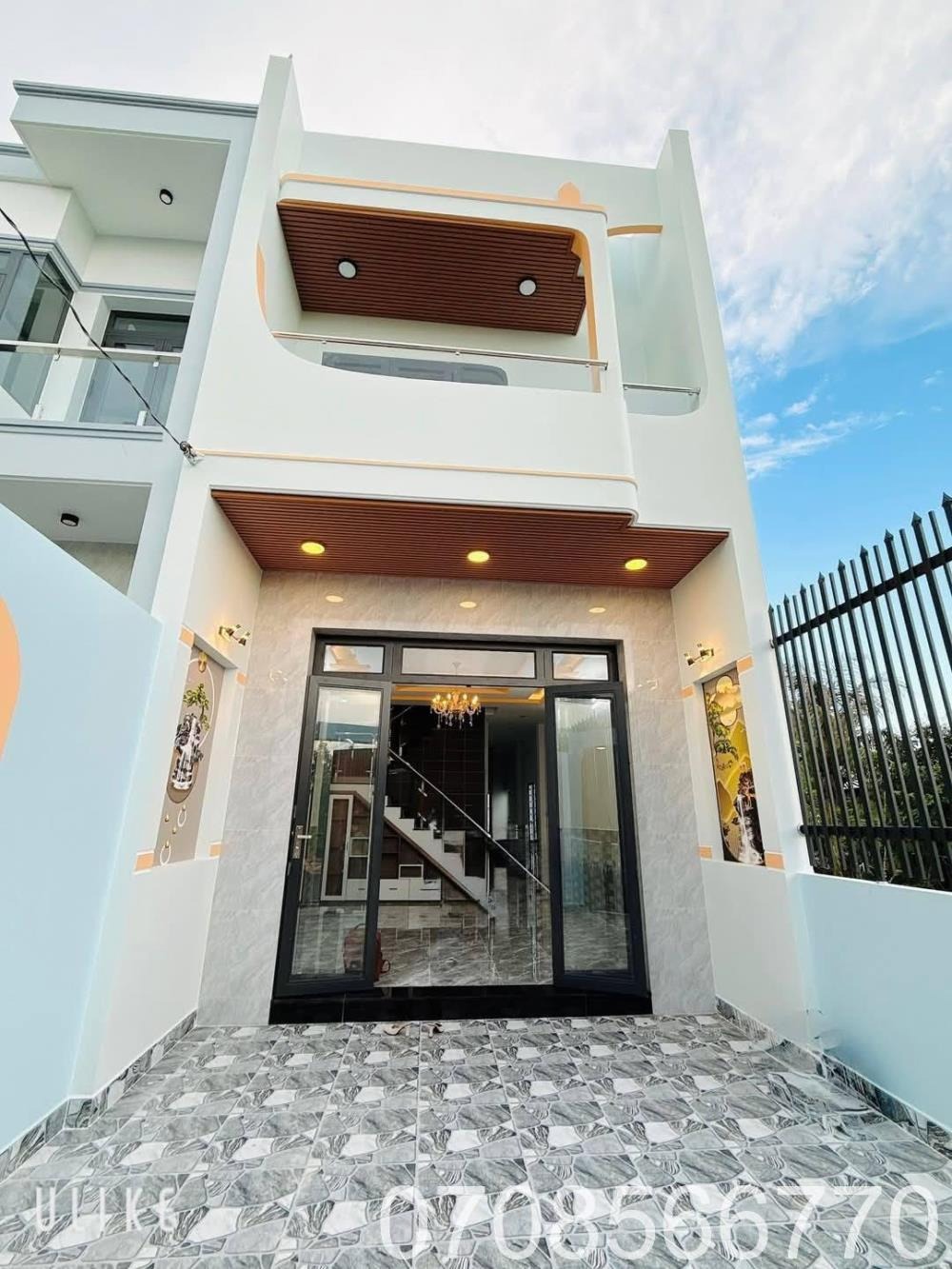 Nhà Đổi Chủ - Bình Chánh - 1 Tỷ 5 - Dọn Vào Ở Ngay - 120m2, 3PN