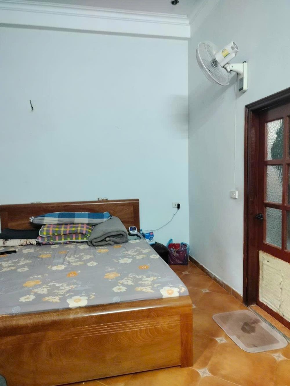 Bán nhà đẹp Giang Văn Minh - Vị trí đắc địa, giá tốt nhất Ba Đình