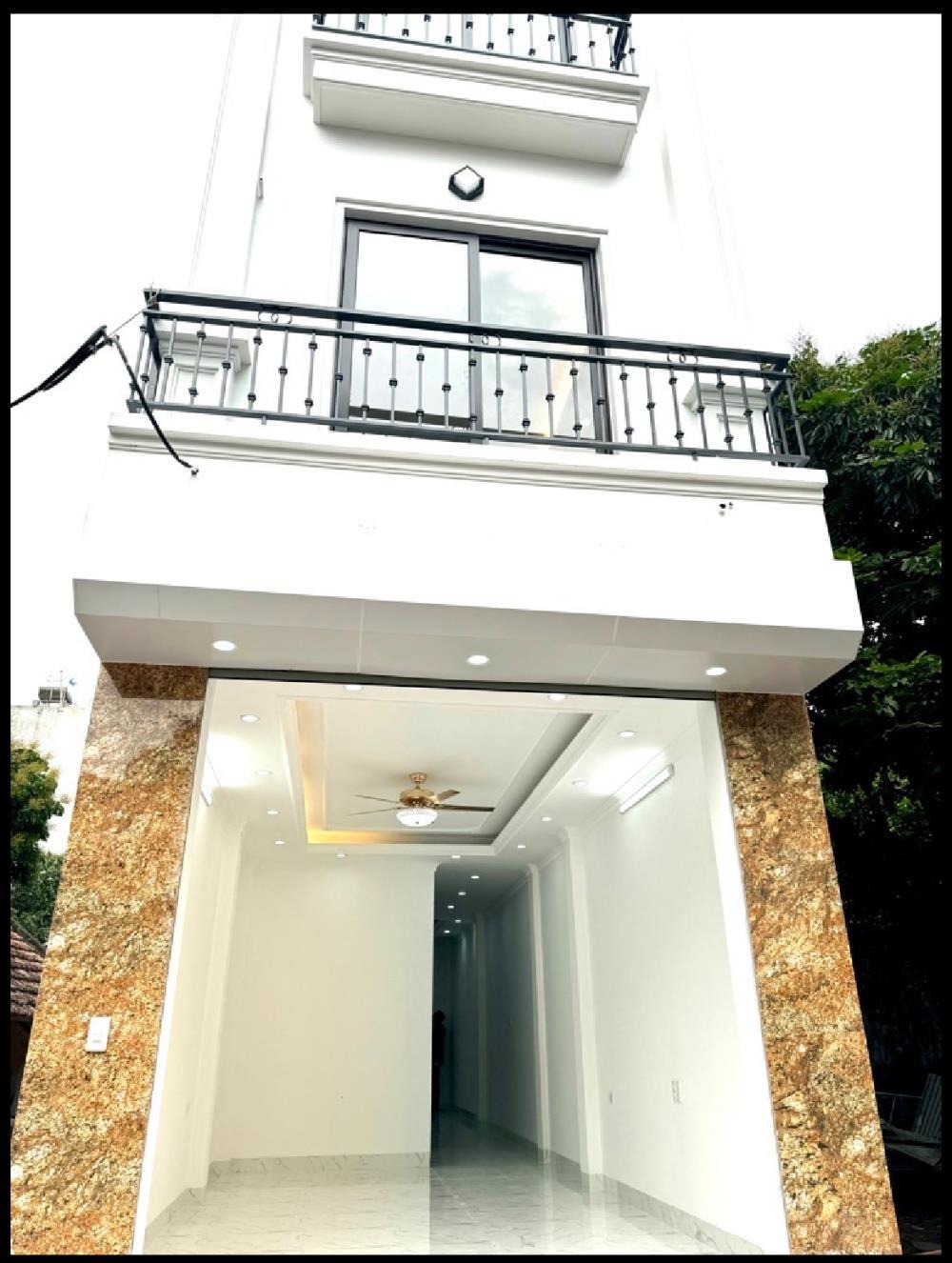 Bán nhà mới 5 tầng, có thang máy, Thạch Bàn, Long Biên - 8.98 tỷ