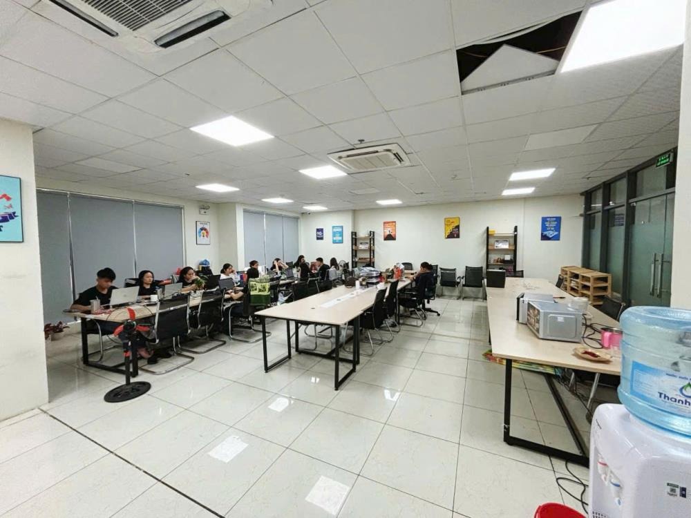 Cho Thuê Văn Phòng 340m2 Giá Rẻ Tại Nguyễn Huy Tưởng - View Đẹp, Tiện Nghi