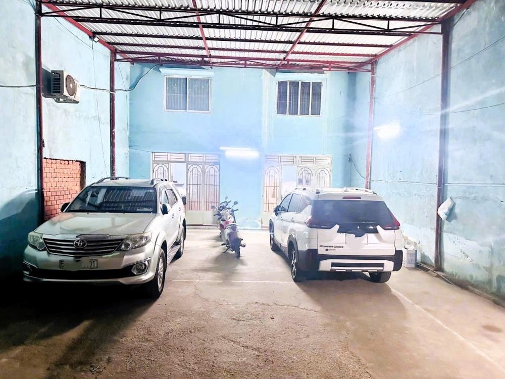 Cho Thuê Nhà Xưởng, Văn Phòng Thủ Đức - 176m², 4PN, Xe Hơi