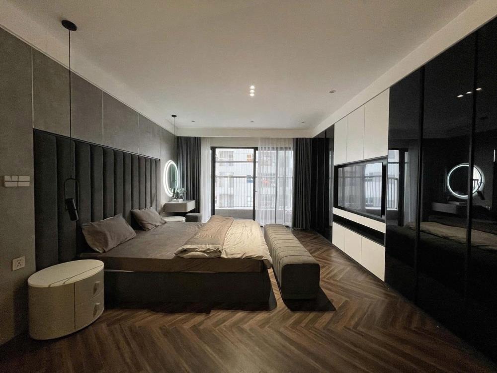 Bán Căn Hộ Golden Palace Lê Văn Lương 147m2 - 3PN - Full Nội Thất - Giá Tốt