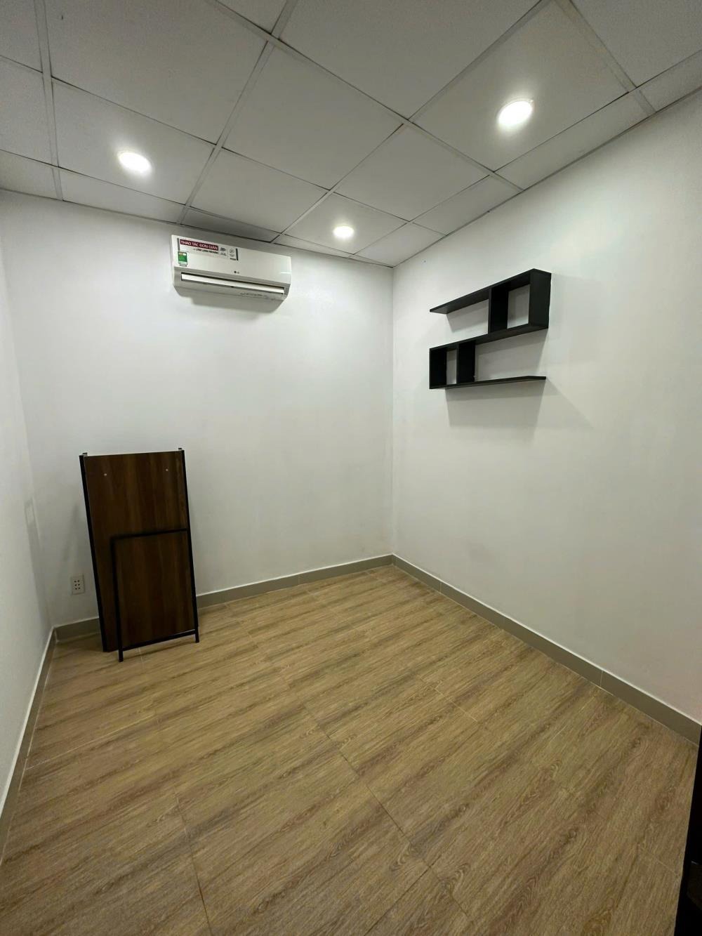 CC Bán Nhà Phố 3 Tầng Ngô Tất Tố, P21, 95m2, 4.95 Tỷ - Vị Trí Đắc Địa