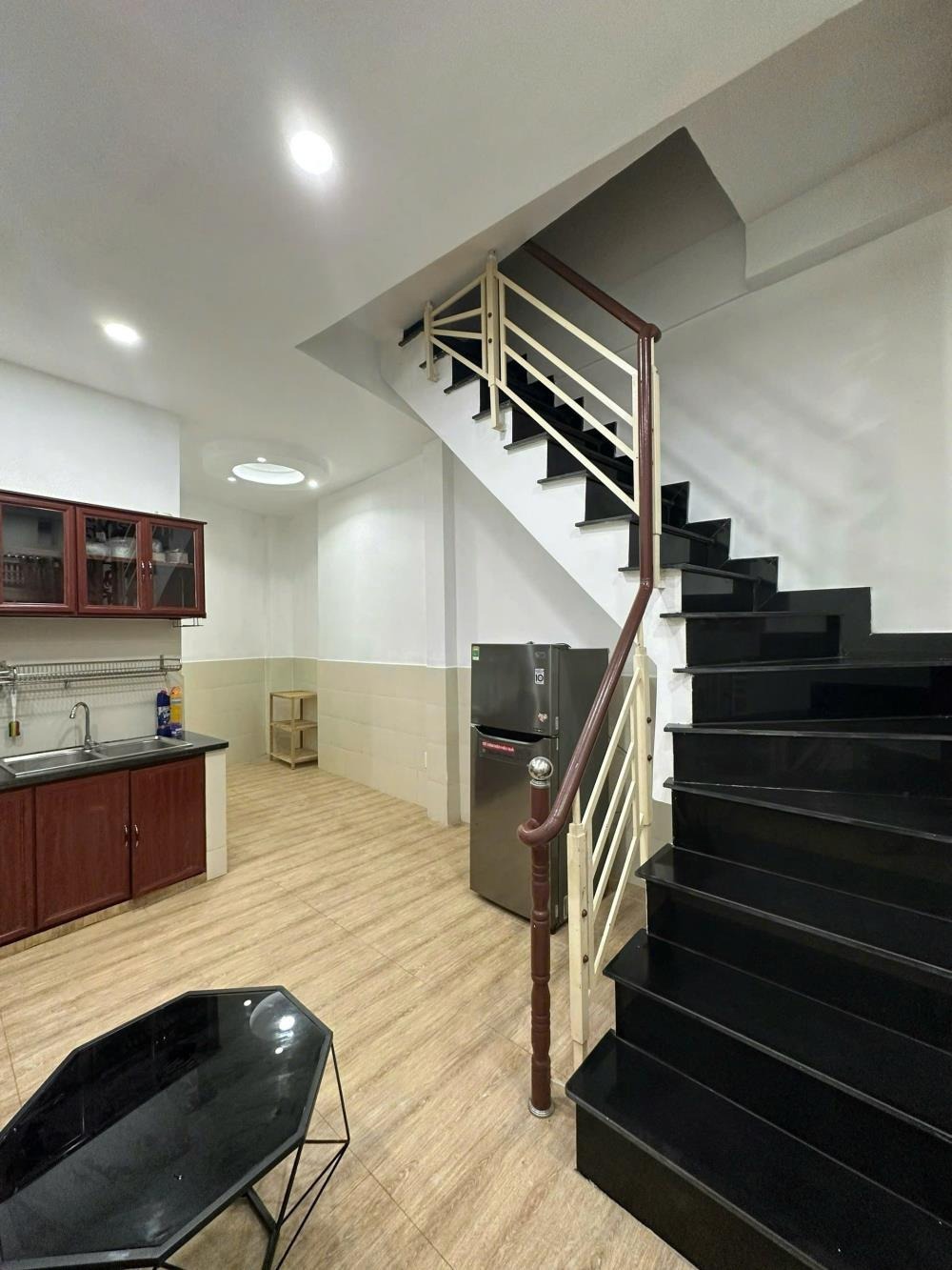 CC Bán Nhà Phố 3 Tầng Ngô Tất Tố, P21, 95m2, 4.95 Tỷ - Vị Trí Đắc Địa