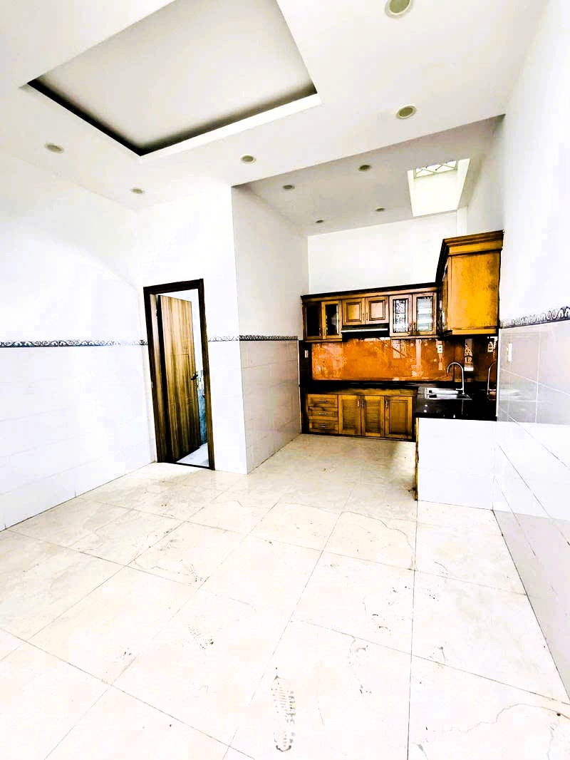 Bán nhà 5PN, 6WC, Hiện Đại, Trung Tâm Linh Đông - Chỉ 6.5 Tỷ