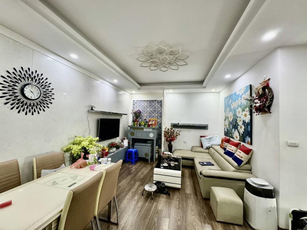 Bán căn hộ 2PN, CT2 KĐT Nghĩa Đô, Bắc Từ Liêm - 6.95 tỷ