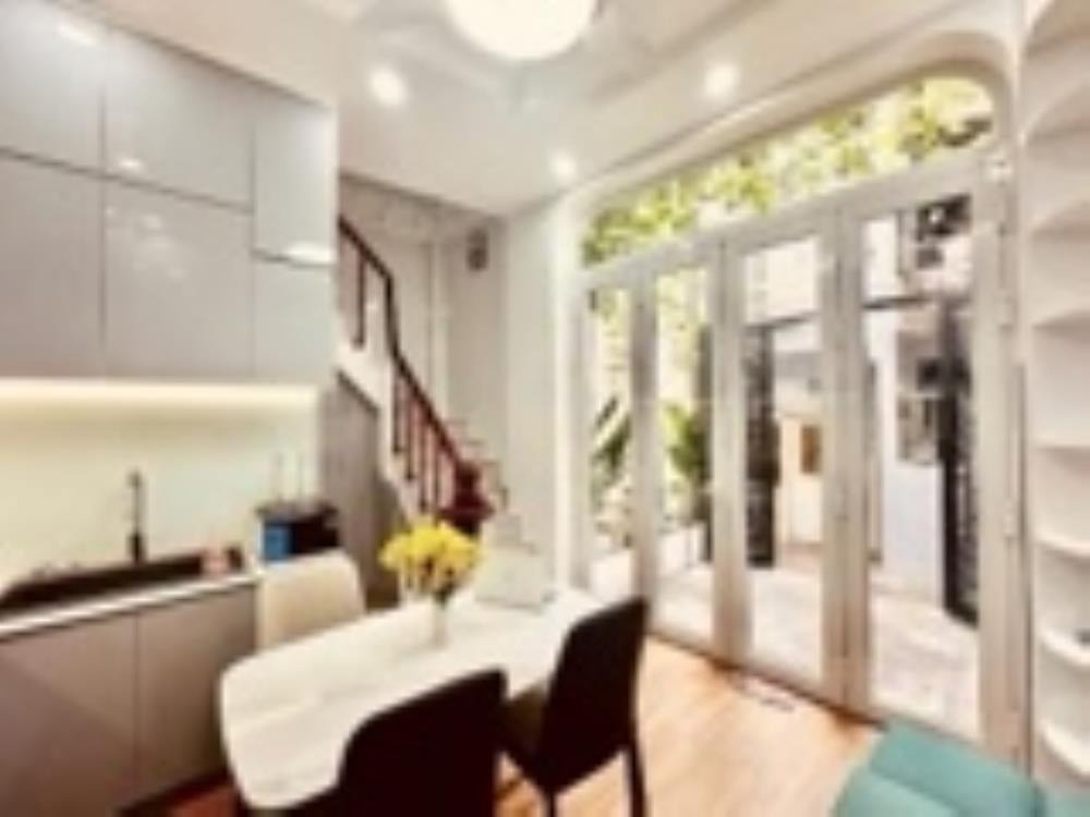 Nhà phố nhỏ xinh 24m2, 4 tầng, 3PN, 4WC - Tô Hiến Thành, Quận 10