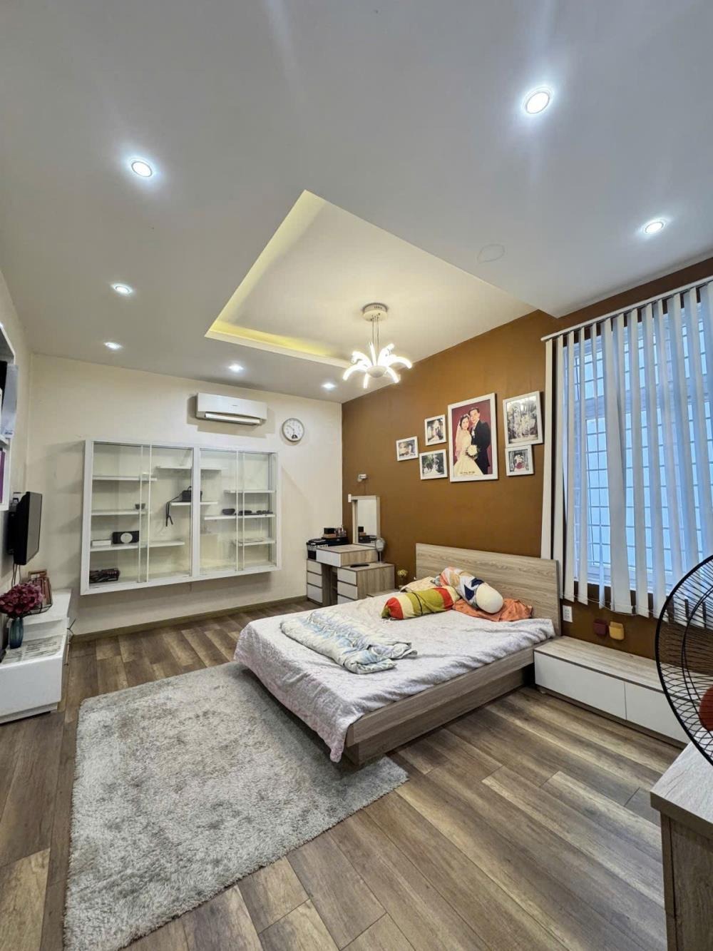 Nhà Rộng 135m2, Sát Phạm Văn Đồng - Giá Chỉ 12.2 Tỷ - Thương Lượng