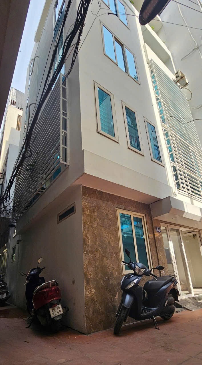 Bán Nhà Xuân Đỉnh, Từ Liêm, Hà Nội - 5 Tầng, Mặt Tiền Rộng, Giá Tốt