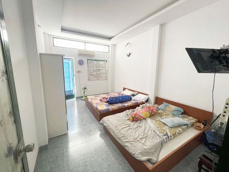 Nhà phố Tân Bình: 4 Tầng, Hẻm Xe Hơi, Giá 6 Tỷ Thương Lượng