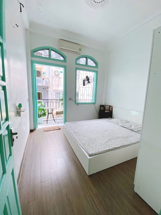 Bán nhà phân lô Hoàng Cầu 42m2, 4 tầng, Full Nội Thất, Giá 12.5 tỷ