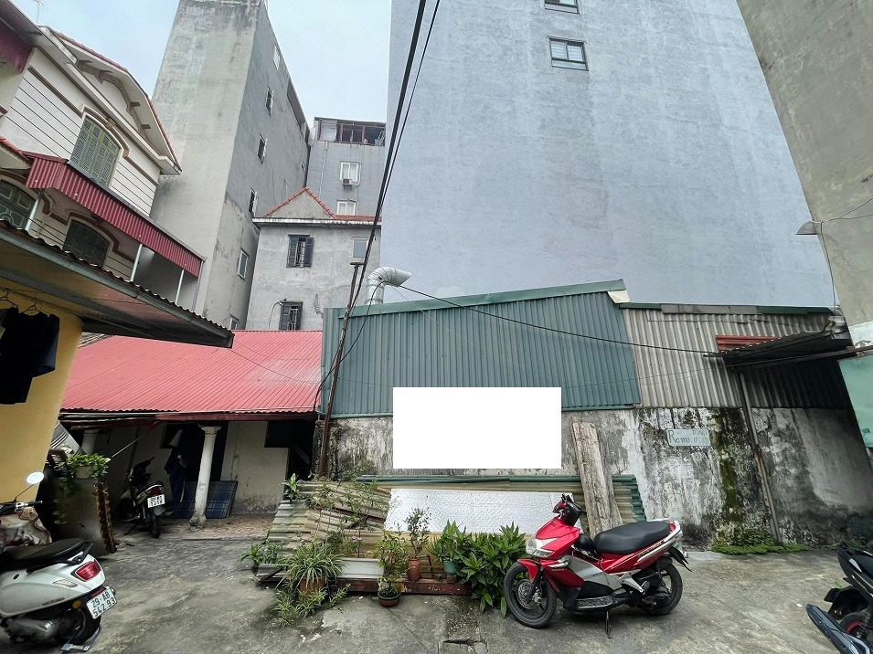 Bán nhà mặt phố Cầu Giấy - 498m2 - Vị trí đắc địa, tiềm năng xây tòa văn phòng