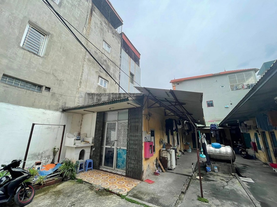 Bán nhà mặt phố Cầu Giấy - 498m2 - Vị trí đắc địa, tiềm năng xây tòa văn phòng