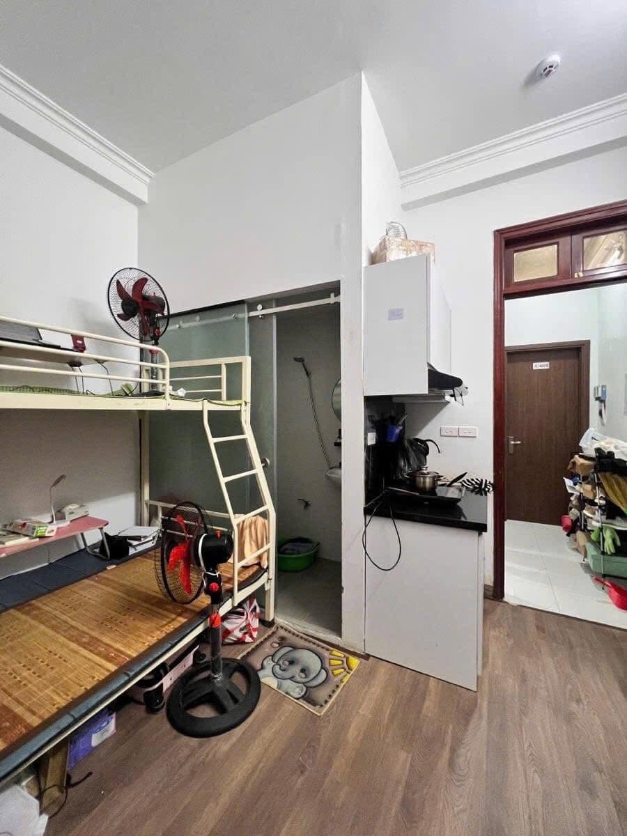 Bán Nhà Phố Nguyễn Văn Huyên, Cầu Giấy - 9.65 Tỷ, Dòng Tiền 45Tr/Tháng
