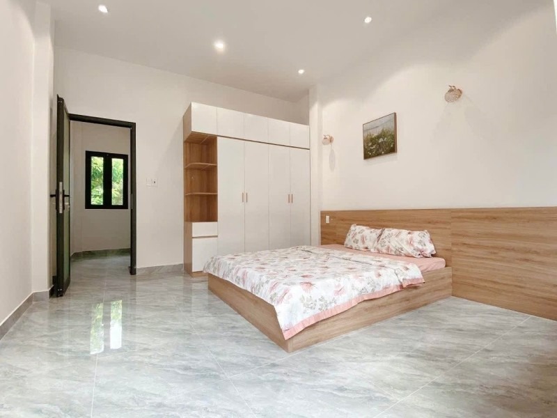 Bán Nhà Thích Quảng Đức, 32m2, 4 Tầng, 3 Phòng Ngủ - Giá 7.25 Tỷ