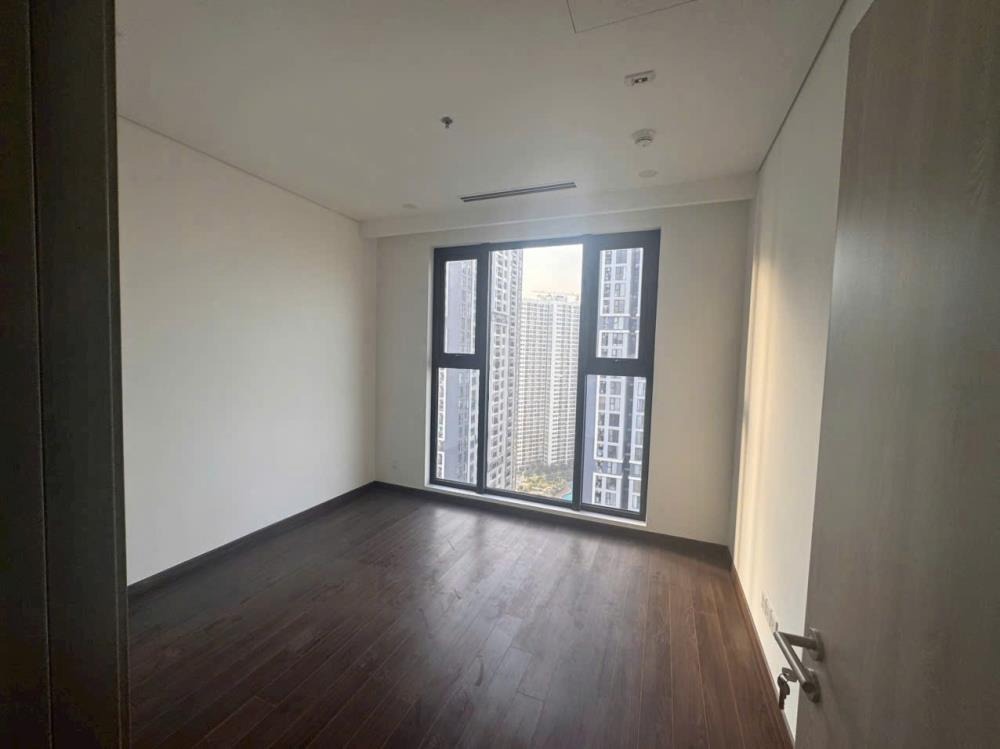 Bán Căn Hộ Masteri A Smart City View Hồ - 73m² - 6.3 Tỷ