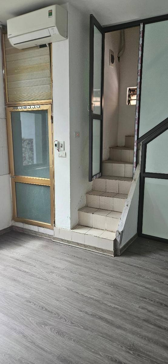 Bán Gấp Nhà Bùi Ngọc Dương - Hai Bà Trưng: Kinh Doanh - Lô Góc 2 Thoáng