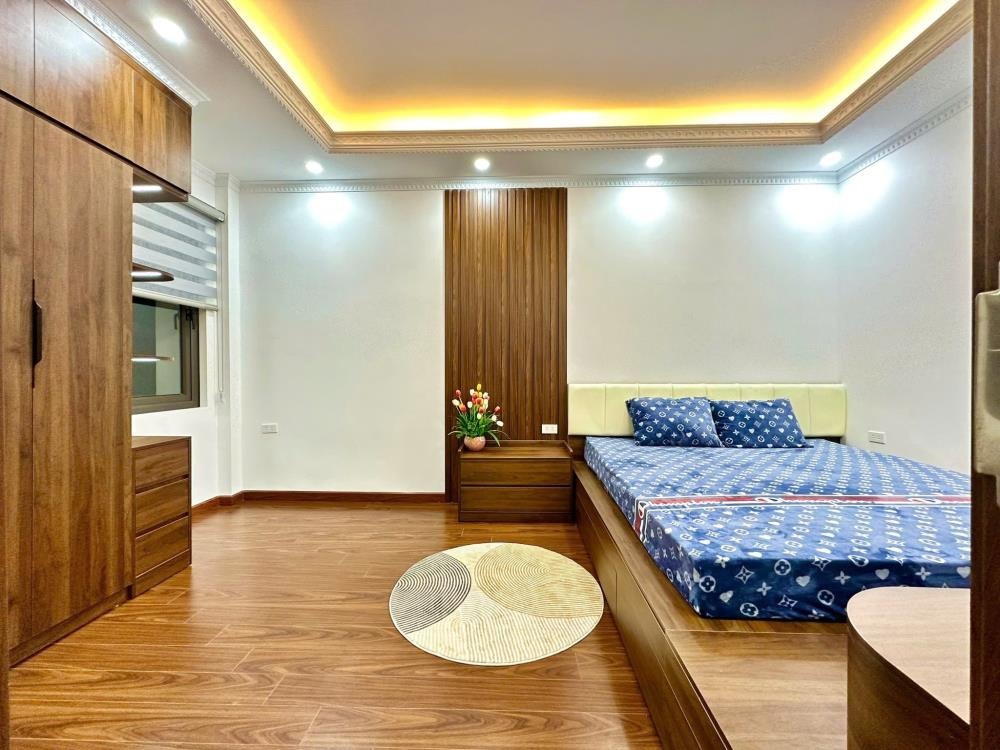 Nhà Cầu Giấy 6 Tầng, Full Nội Thất, 8.5 Tỷ