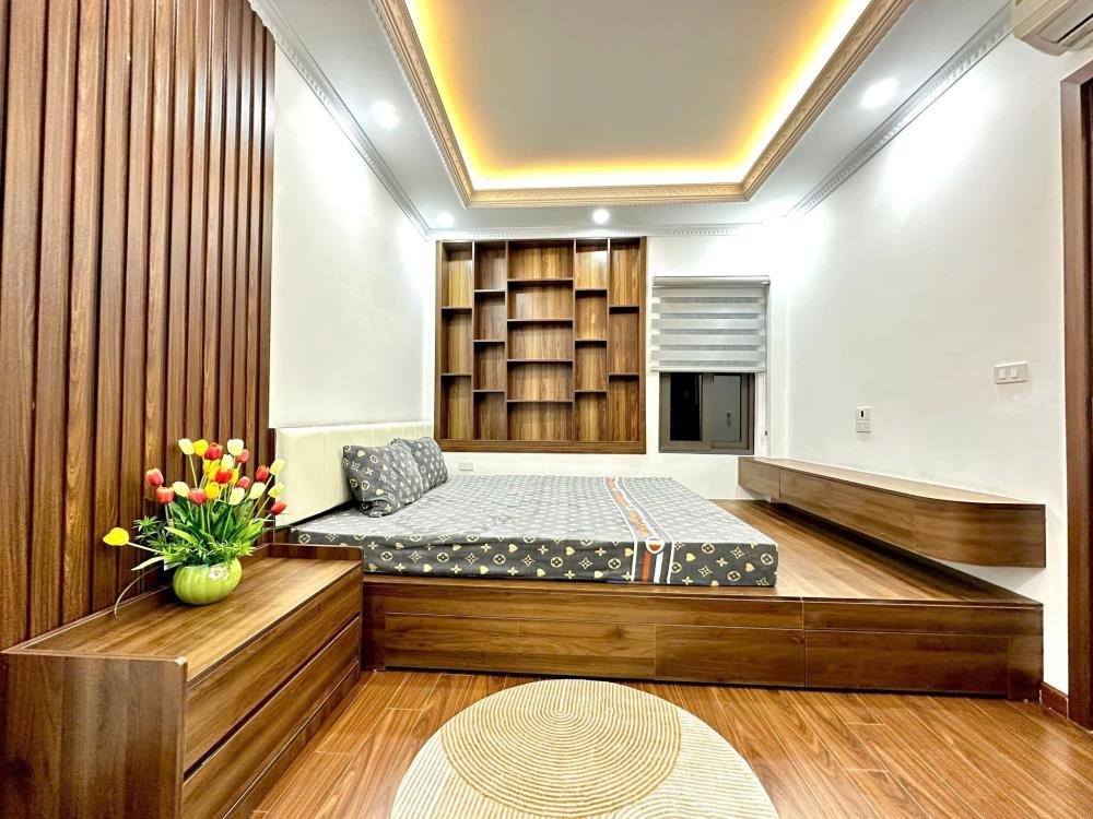 Nhà Cầu Giấy 6 Tầng, Full Nội Thất, 8.5 Tỷ