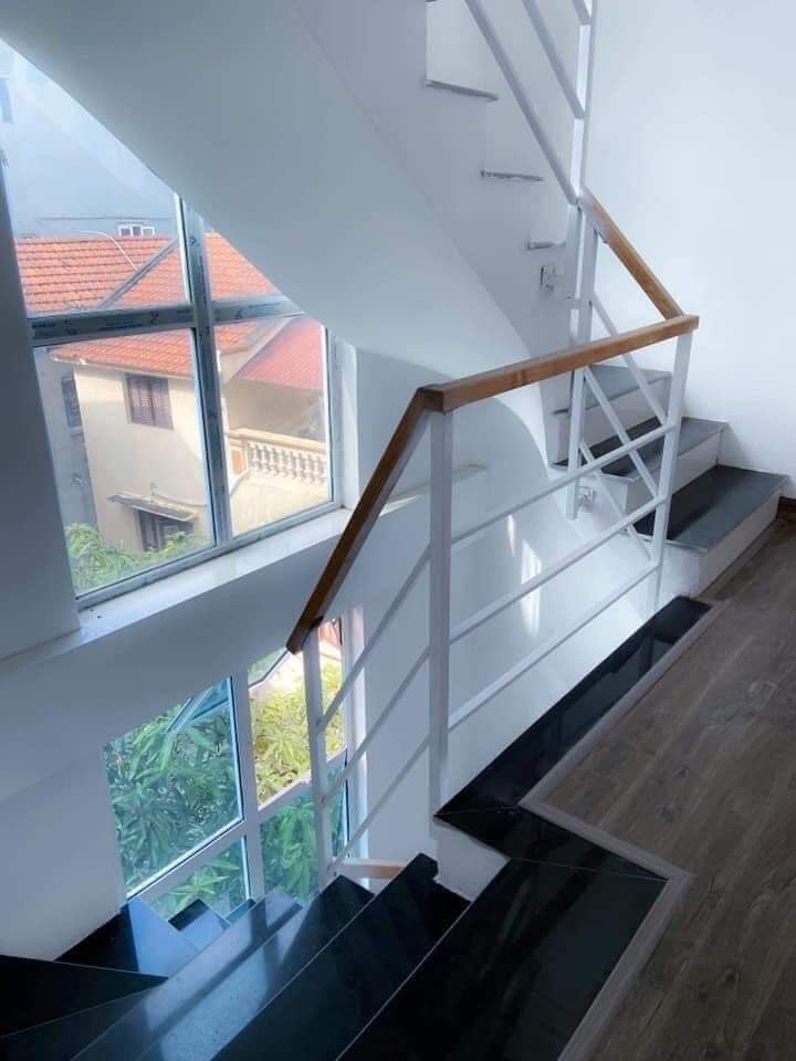 Bán Toàn Nhà CCMN Mễ Trì Thượng - 9 Phòng, Dòng Tiền Ổn Định, Giá 10.1 tỷ