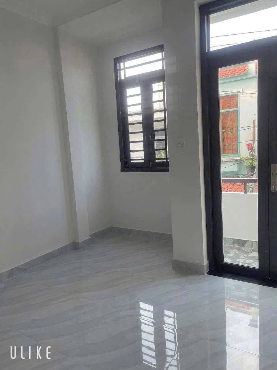 Bán nhà đường Nguyễn Thị Căn, Quận 12: 35m2, 2PN, SHR, Giá 3.3 tỷ