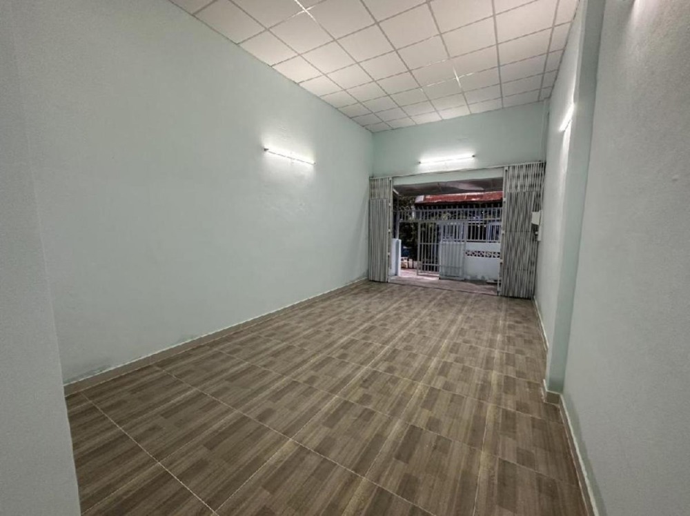 Nhà 2 Tầng Quốc Lộ 1A, Quận 12: 67m2, Giá 3.x Tỷ - Vị Trí Đắc Địa