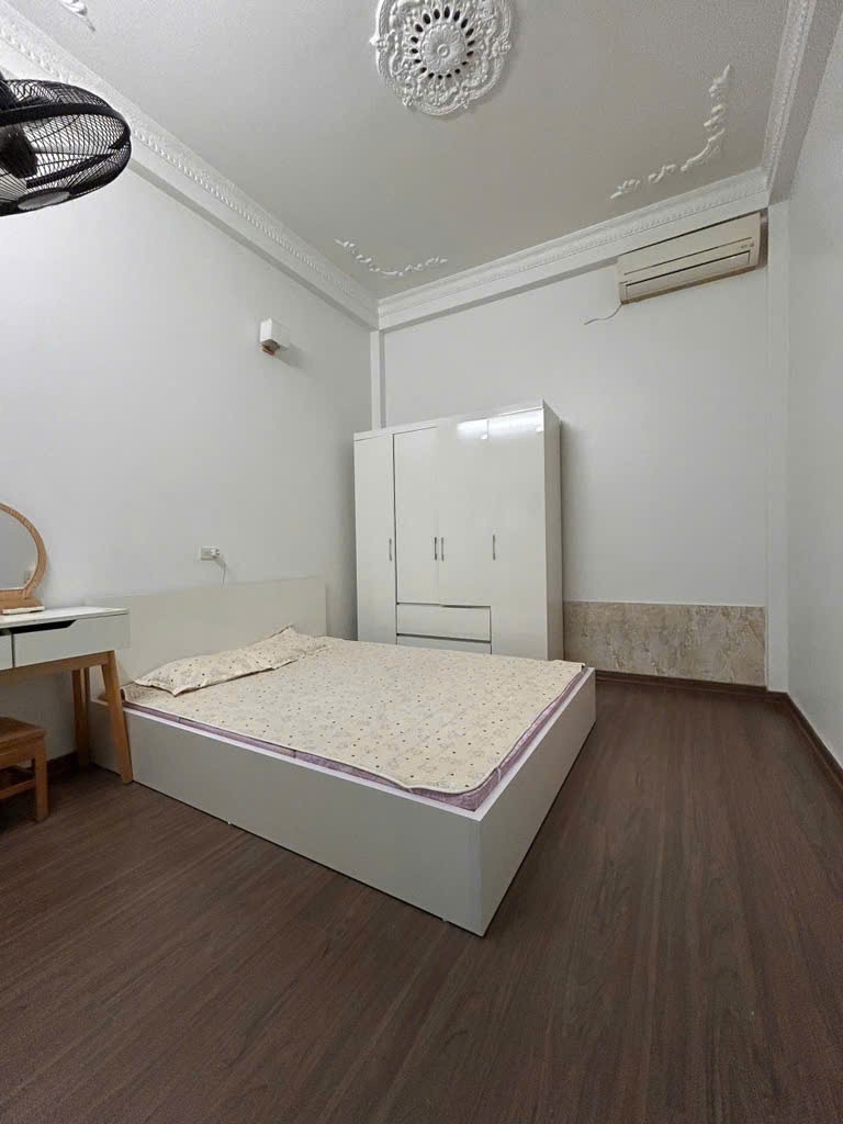 Bán Gấp Nhà Nguyễn Phúc Lai 46m² - 12.6 Tỷ - Vị Trí Đắc Địa