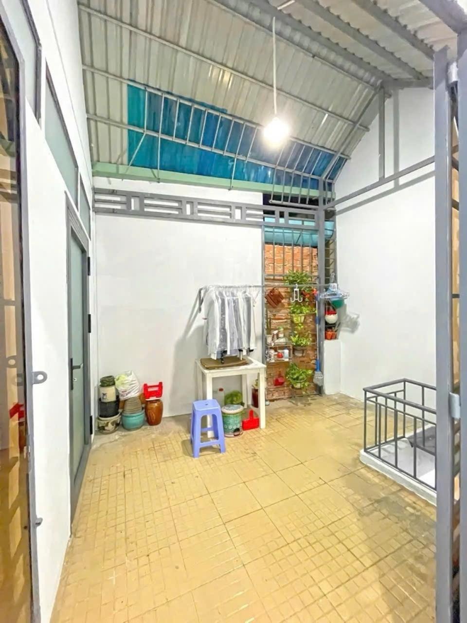 Nhà 53m2, 1.x tỷ - Huỳnh Thị Hai, Q12 - SHR, Cho Thuê 5tr/th
