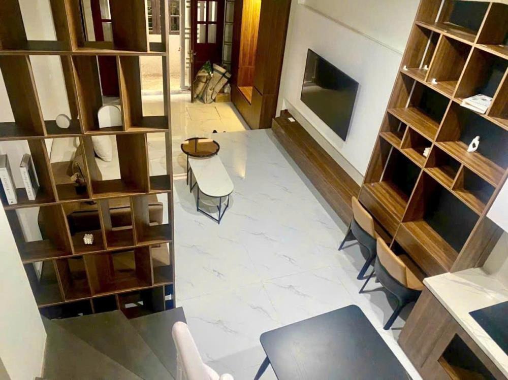Bán Gấp Nhà Đẹp Hà Đông: 5 Tầng, 33.7m2, Giá 6.95 Tỷ - Trần Phú