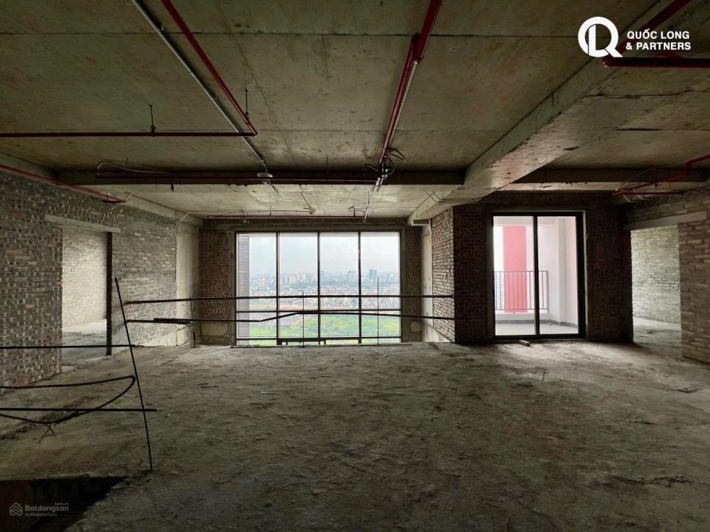 Penthouse 2 Tầng View Hồ - 4PN Cao Cấp, Thiết Kế Thông Tầng
