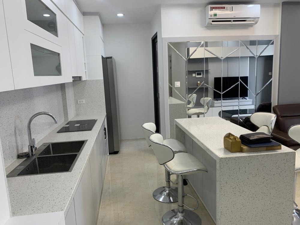 Bán Căn 2PN Vinhomes D Capitale 7.2 Tỷ - SHLDB - View đẹp, Nội thất cao cấp