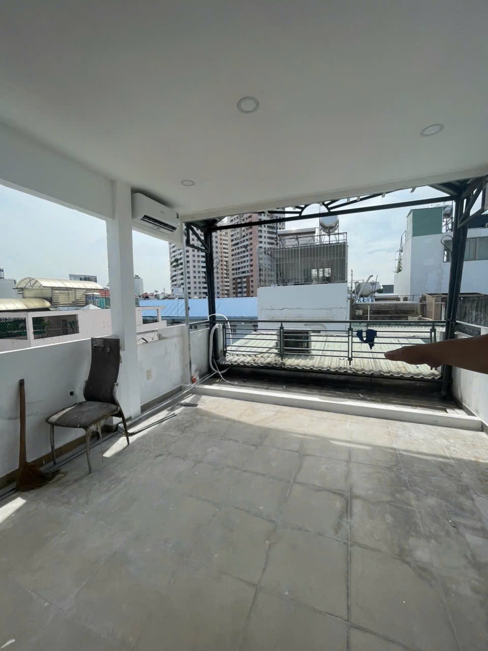 Bán CHDV 8 Phòng, 8 WC, Quận 3, 70m2, 5 Tầng, Giá 10.6 Tỷ
