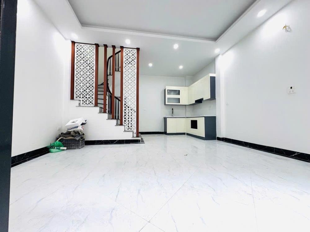 Nhà phố Trương Định 6 Tầng - Giá 7.68 Tỷ - Sổ Đỏ Chính Chủ