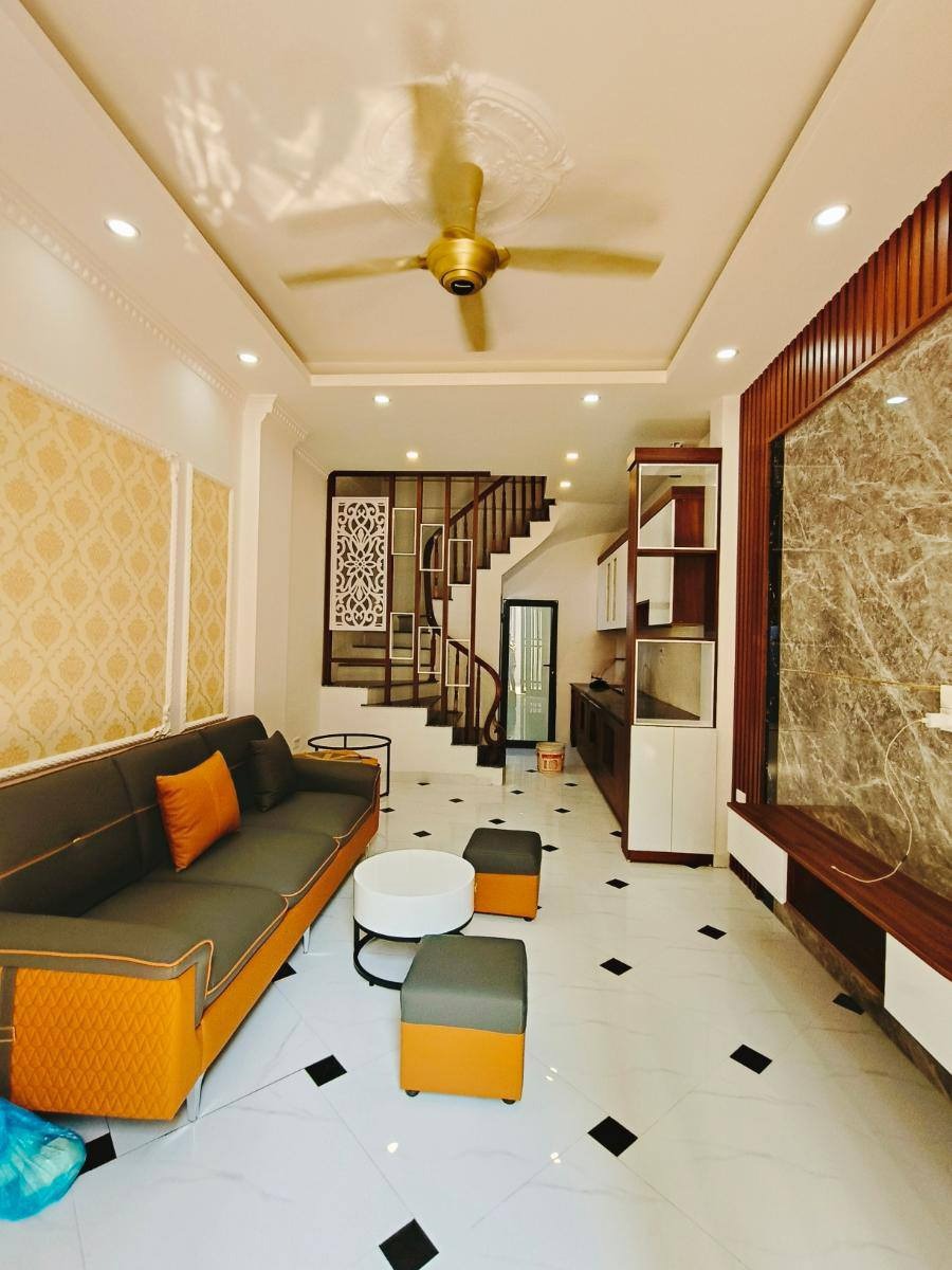 Nhà Mới 5 Tầng, Mặt Phố Hà Đông, Đỗ Ô Tô, Giá 5.69 Tỷ